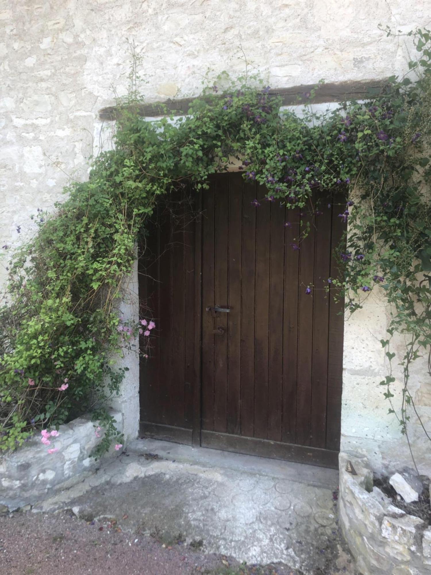 לינה וארוחת בוקר The Cool Lounge A Coulonges - Charente מראה חיצוני תמונה